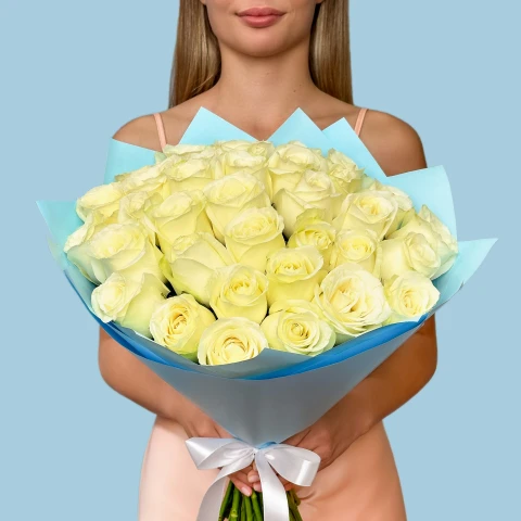35 Premium White Roses